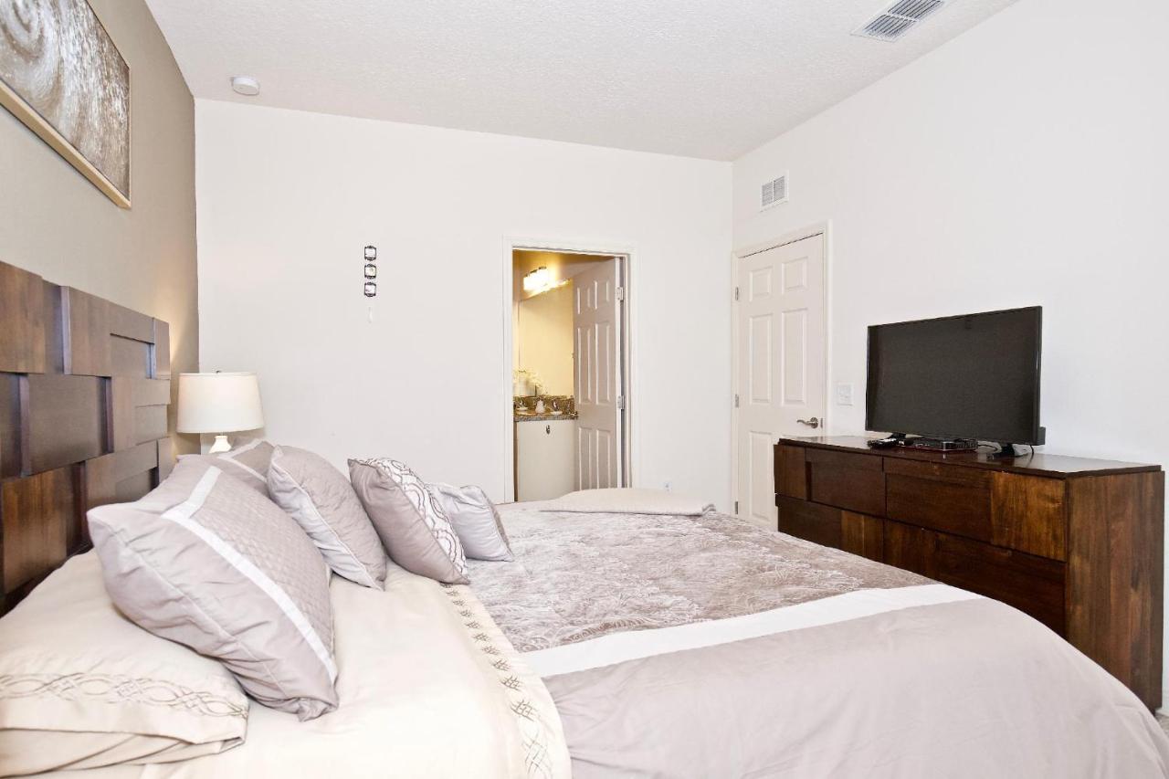 Great And Practical Townhouse In Gated Community, Sleeps 6 10 Min To Disney! Orlando Exterior foto